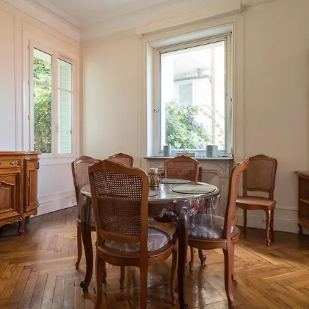 Carnot Beautiful View Apartment